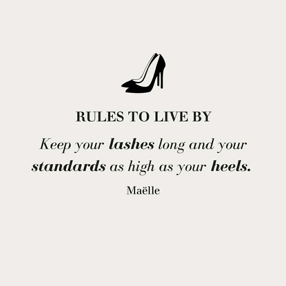 CHARLOTTE RUSSE Pin Up Style Pumps - Picture 5 of 6